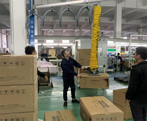 真空青青草网站在线观看上料的安全性非常重要 真空青青草网站在线观看上料的安全性非常重要